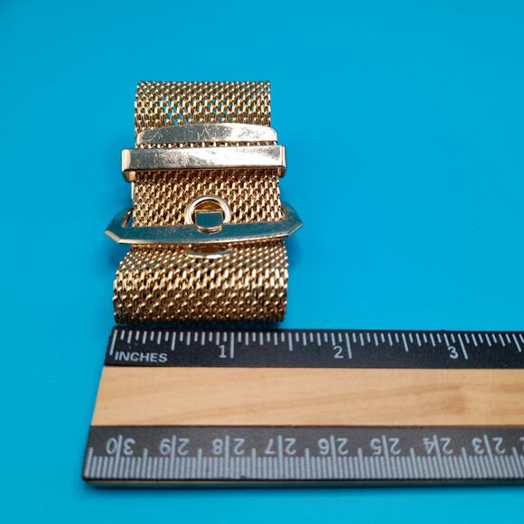 Vintage Gold Tone Mesh Buckle Style Bracelet - Picture 9 of 9